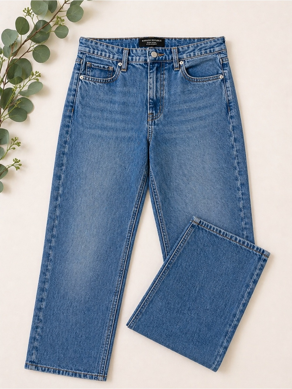 Banana Republic High Rise Straight Jeans |Medium Wash |Chic Everyday Denim